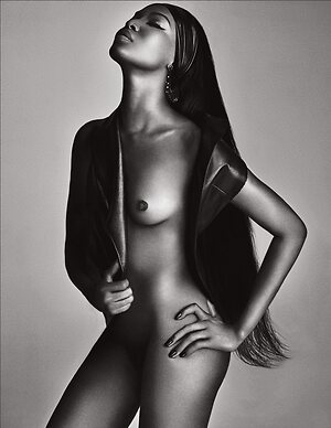 Naomi Campbell leaked photo #6