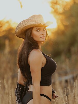 Naomi Gracebell