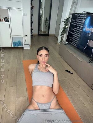 naomi vignoni photo