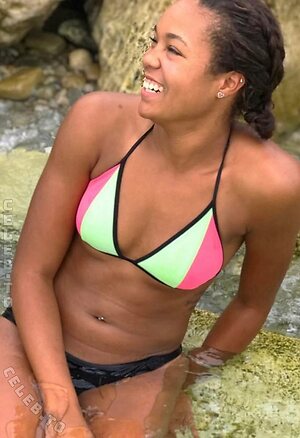 Napheesa Collier Nude Leaked Photo #22