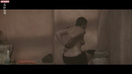 Nassima Benchicou leaked photo #8