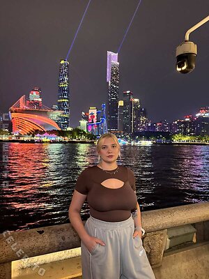 Natali Tihomirova photo