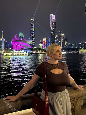 Natali Tihomirova photo