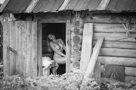Natali Tihomirova leaked photo #122