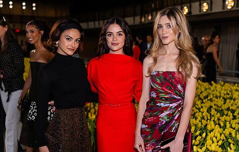 Natalia Dyer leaked photo #11