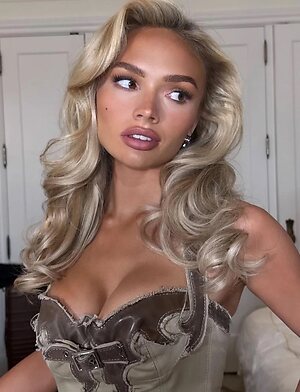 Natalie Alyn Lind leaked photos