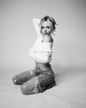 Natalie Alyn Lind leaked photo #71
