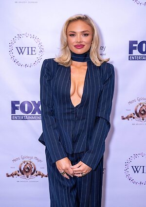 Natalie Alyn Lind leaked photo #107