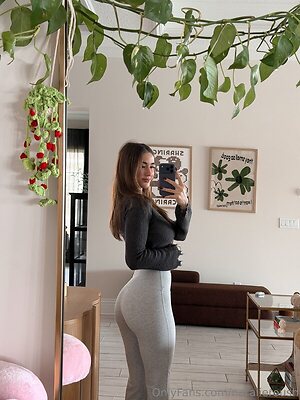 Natalie Roush leaked photo #1143