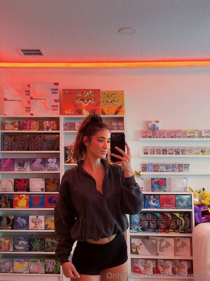 Natalie Roush leaked photo #1543