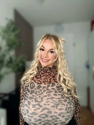 Natalie Nude Leaked Photo #56