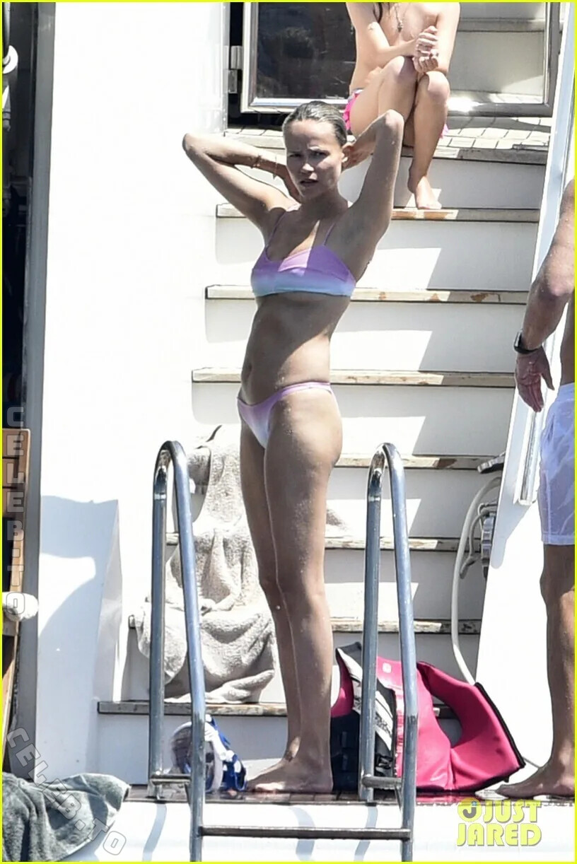 Natasha Poly photo
