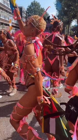 Nathalie Emmanuel Hot leaked photo #34