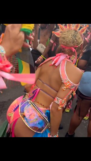 Nathalie Emmanuel Hot leaked photo #54