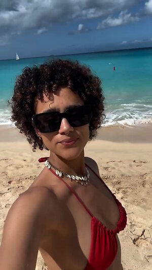 Nathalie Emmanuel Hot