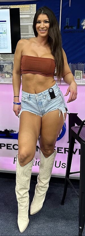 Nathalie Garza leaked photo #30