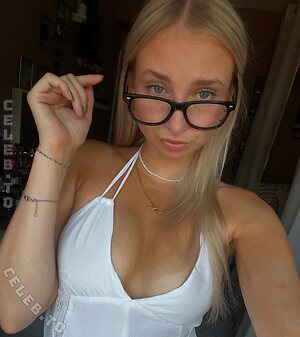 nathalie_stnr Nude Leaked Photo #18