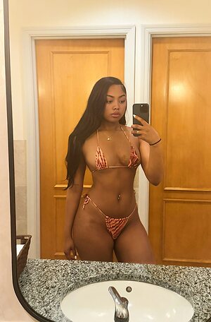 Naudia Donald leaked photo #18