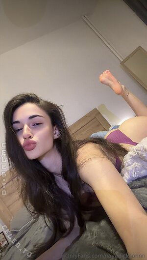 Naya Dickson