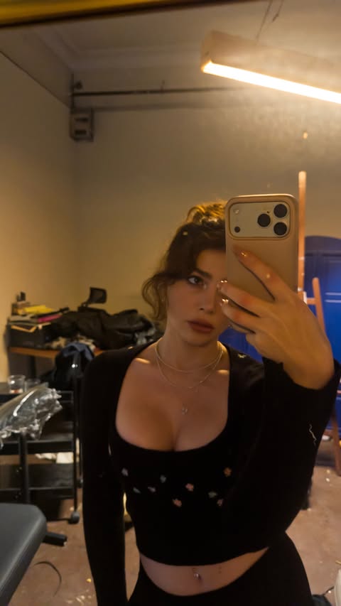 Naz Frambuaz leaked photos