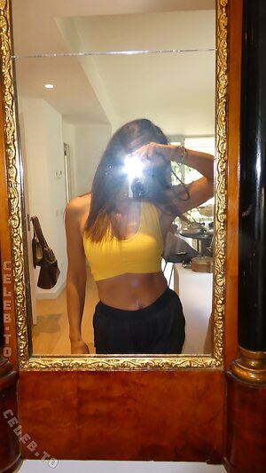 Nazan Eckes Nude Leaked Photo #22
