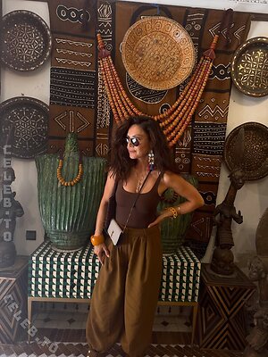 Nazan Eckes photo