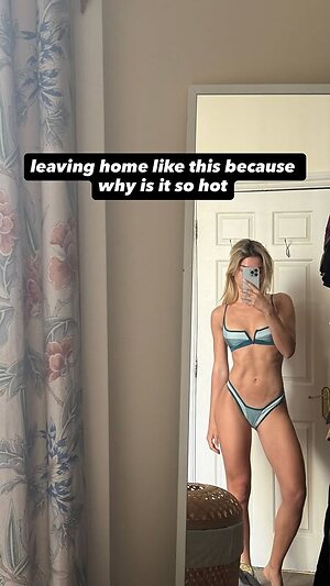 Nazlilith leaked photo #35