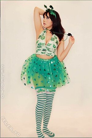 Neekolul Nude Leaked Photo #27