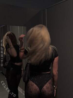 neele.rct Nude Leaked Photo #20