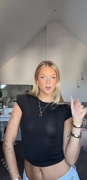 Neele Richter Nude Photos