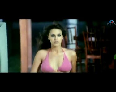 Neha Dhupia