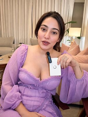 Neha Sharma leaked photo #2