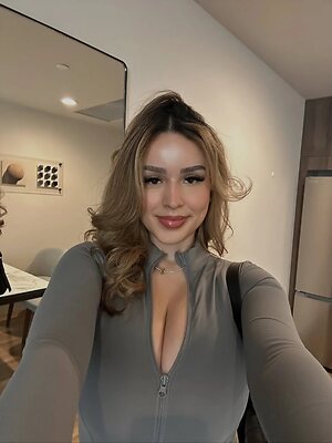 Neida L Nude Leaked Photo #7
