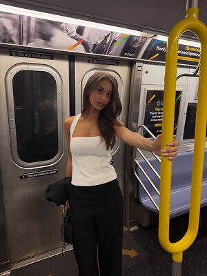 Set 8 — 6 photos