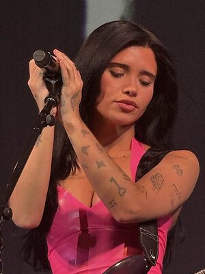 Nessa Barrett leaked photo #8
