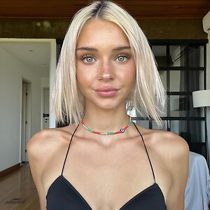 New Zealand Girls