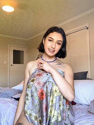 New Zealand Girls leaked photo #42