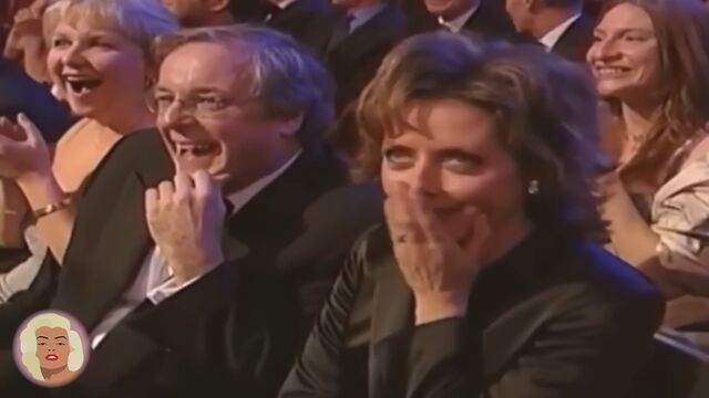 News Journalist leaked photos