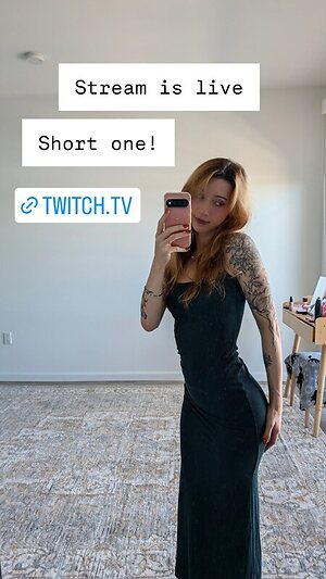 Nezba Nude Leaked Photo #14