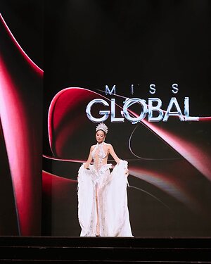 Nhu Van Nguyen Dinh leaked photo #100
