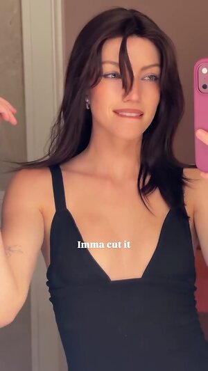 Niamh Adkins Nude Leaked Photo #30