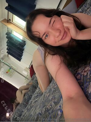 Nichameleon photo
