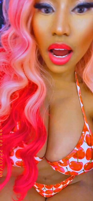 Nicki Minaj Hot leaked photo #3