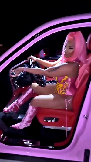 Nicki Minaj Hot leaked photo #17