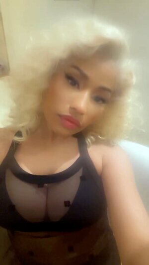 Nicki Minaj Hot leaked photo #46