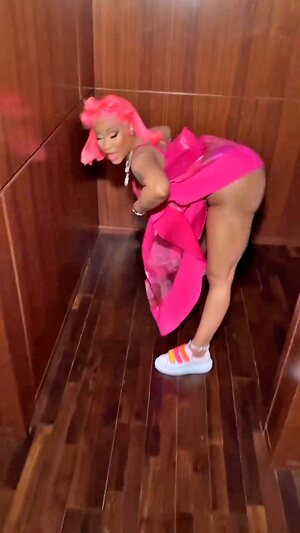 Nicki Minaj Hot leaked photo #74