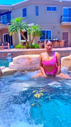 Nicki Minaj Hot leaked photo #90