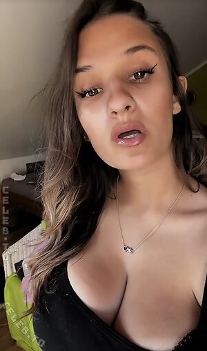 nicolaa.vrz leaked photo #17