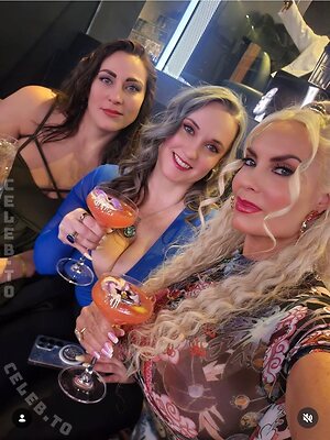 Nicole Coco Austin Nude Leaked Photo #20