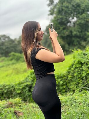 Nicole Delgado Briones leaked photo #4